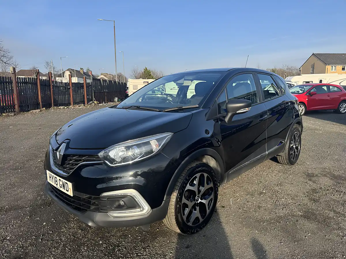 Used 2018 Renault Captur Media Nav Dynamique Black - Interior and Exterior details 16