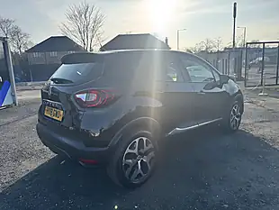 Used 2018 Renault Captur Media Nav Dynamique Black - Interior and Exterior details 8