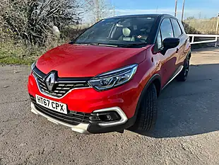 Used 2018 Renault Captur Signature X Nav Red - Interior and Exterior details 10