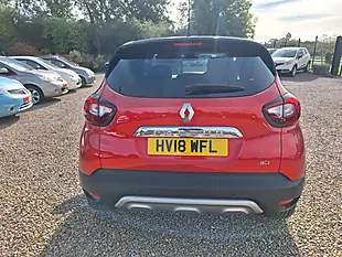 Used 2018 Renault Captur Signature X Nav Red - Interior and Exterior details 14