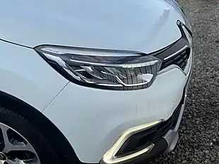 Used 2018 Renault Captur Signature X Nav White - Interior and Exterior details 10