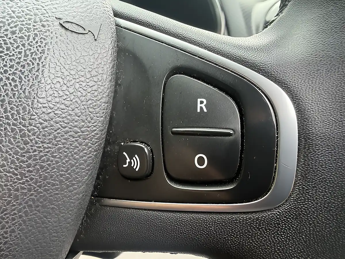 Used 2018 Renault Clio Dynamique Nav Black - Interior and Exterior details 20