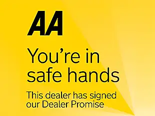 Used 2018 Renault Clio Dynamique Nav Blue - Interior and Exterior details 3