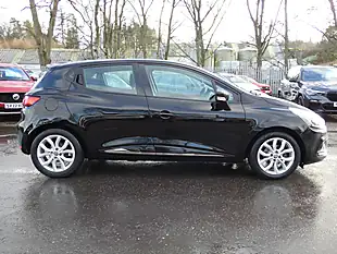 Used 2018 Renault Clio Dynamique Nav Diamond Black - Interior and Exterior details 4