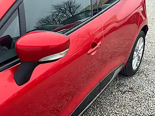 Used 2018 Renault Clio Dynamique Nav Flame Red - Interior and Exterior details 12
