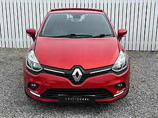 Used 2018 Renault Clio Dynamique Nav Flame Red - Interior and Exterior details 3