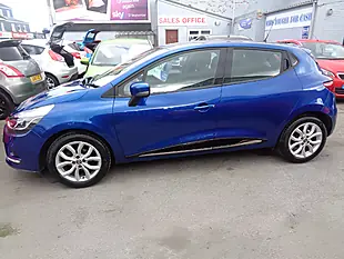 Used 2018 Renault Clio Dynamique Nav Iron Blue - Interior and Exterior details 18