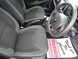 Used 2018 Renault Clio Dynamique Nav Iron Blue - Interior and Exterior details 5