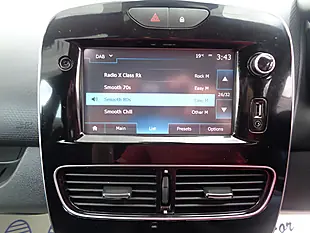 Used 2018 Renault Clio Dynamique Nav Iron Blue - Interior and Exterior details 8