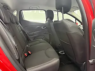 Used 2018 Renault Clio Dynamique Nav Red - Interior and Exterior details 16