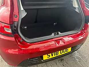 Used 2018 Renault Clio Dynamique Nav Red - Interior and Exterior details 18