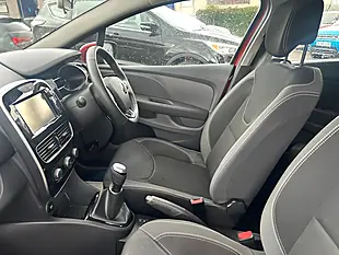 Used 2018 Renault Clio Dynamique Nav Red - Interior and Exterior details 19