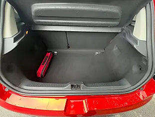 Used 2018 Renault Clio Dynamique Nav Red - Interior and Exterior details 15