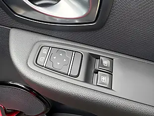 Used 2018 Renault Clio Dynamique Nav Red - Interior and Exterior details 18