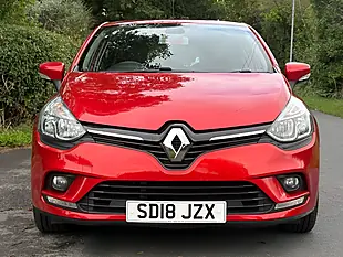 Used 2018 Renault Clio Dynamique Nav Red - Interior and Exterior details 2