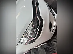 Used 2018 Renault Clio Dynamique Nav White - Interior and Exterior details 19