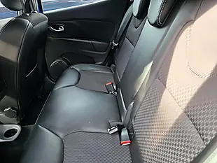 Used 2018 Renault Clio Dynamique S Nav Blue - Interior and Exterior details 13