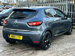 Used 2018 Renault Clio Dynamique S Nav Grey - Interior and Exterior details 11