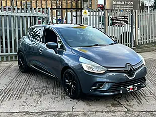 Used 2018 Renault Clio Dynamique S Nav Grey - Interior and Exterior details 5