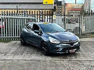 Used 2018 Renault Clio Dynamique S Nav Grey - Interior and Exterior details 7