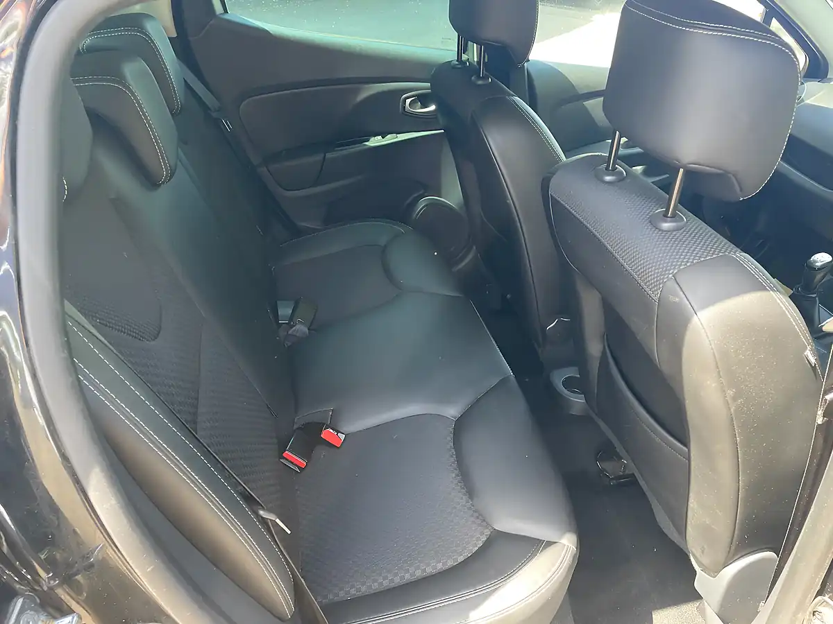Used 2018 Renault Clio GT Line Black - Interior and Exterior details 11