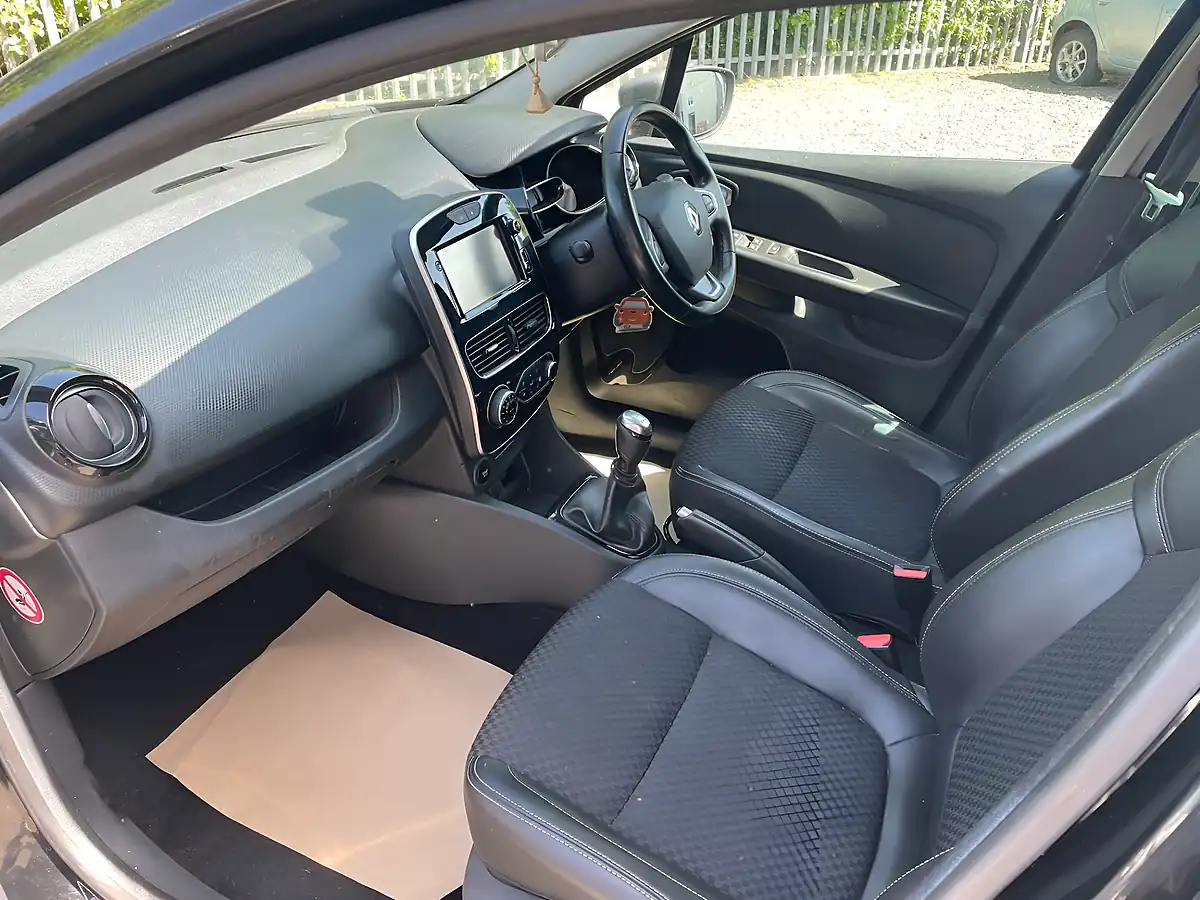 Used 2018 Renault Clio GT Line Black - Interior and Exterior details 14