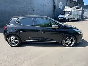 Used 2018 Renault Clio GT Line Black - Interior and Exterior details 4