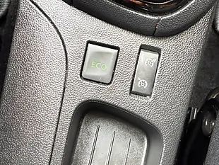 Used 2018 Renault Clio GT-Line Blue - Interior and Exterior details 14