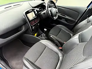 Used 2018 Renault Clio GT-Line Blue - Interior and Exterior details 17