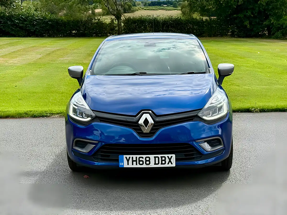 Used 2018 Renault Clio GT-Line Blue - Interior and Exterior details 2