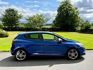 Used 2018 Renault Clio GT-Line Blue - Interior and Exterior details 3