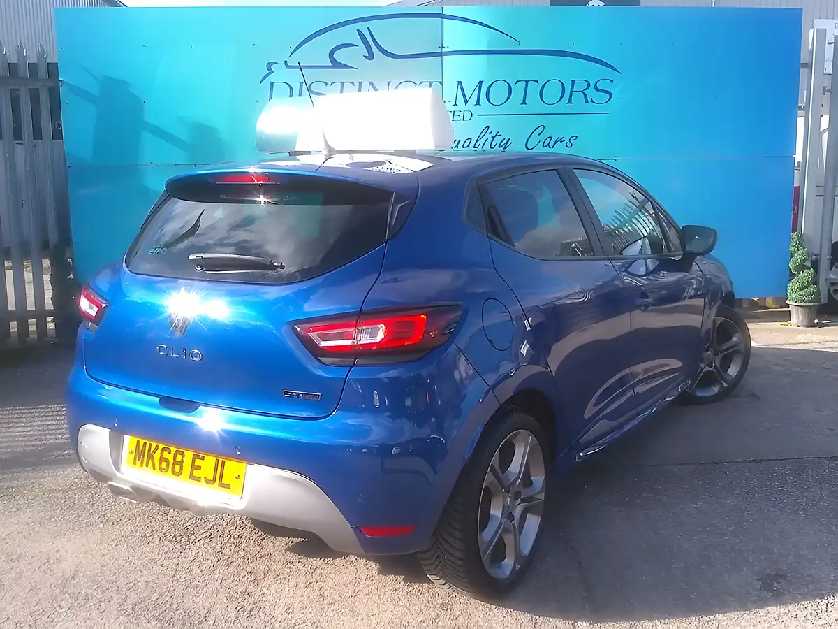 Used 2018 Renault Clio GT Line Blue - Interior and Exterior details 6