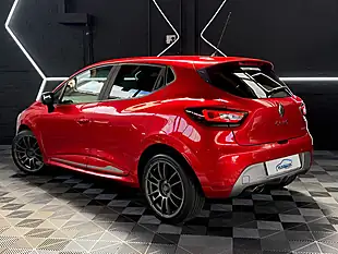 Used 2018 Renault Clio GT Line Flame Red - Interior and Exterior details 10