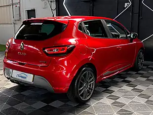 Used 2018 Renault Clio GT Line Flame Red - Interior and Exterior details 11
