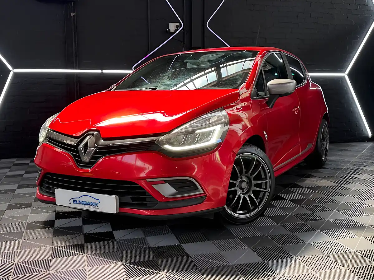 Used 2018 Renault Clio GT Line Flame Red - Interior and Exterior details 15