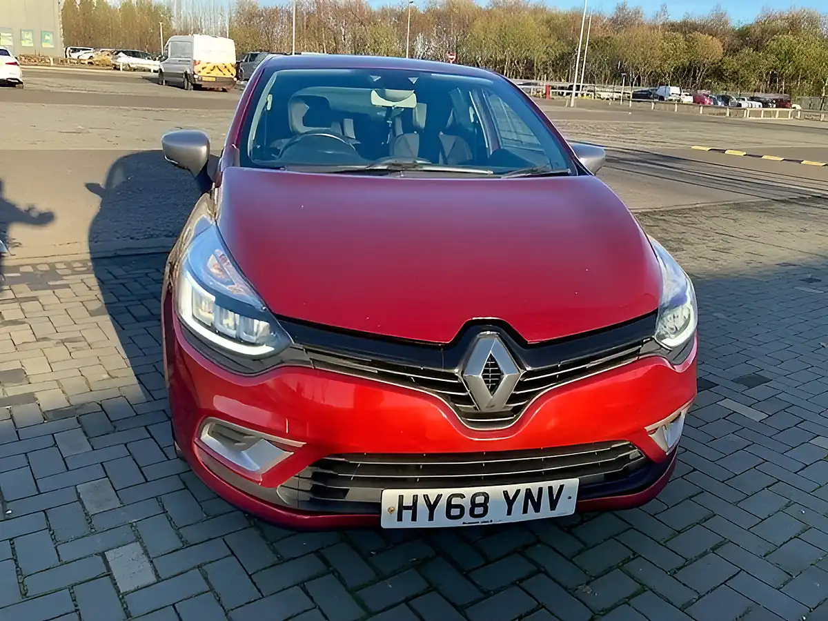 Used 2018 Renault Clio GT Line Red - Interior and Exterior details 11