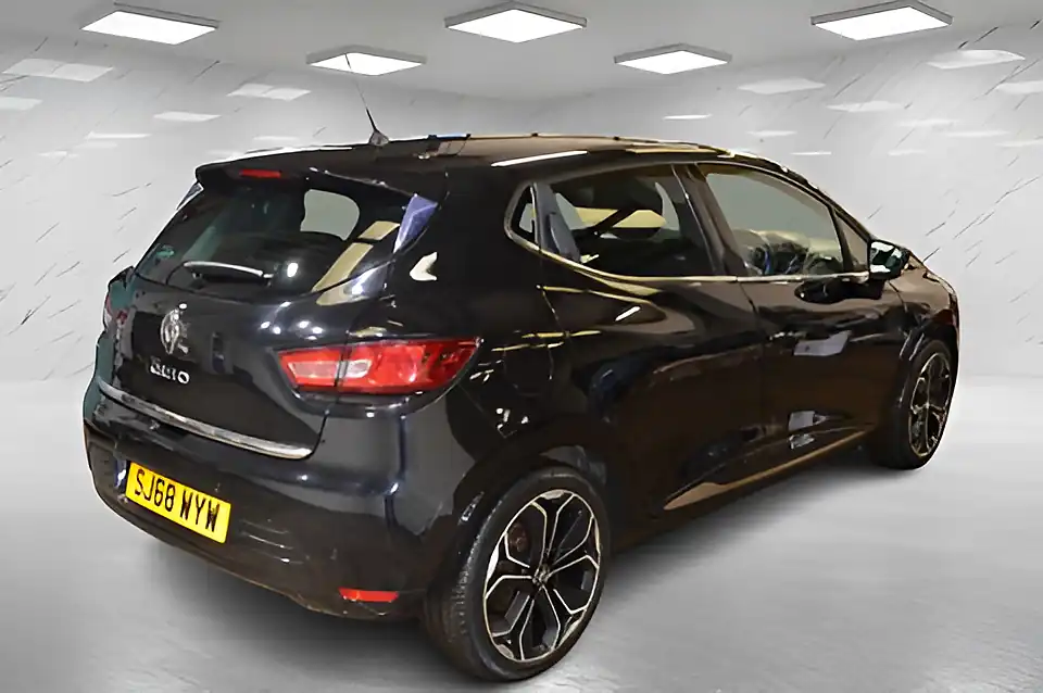 Used 2018 Renault Clio Iconic Black - Interior and Exterior details 8