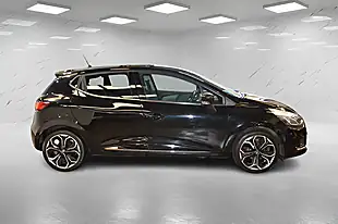 Used 2018 Renault Clio Iconic Black - Interior and Exterior details 9