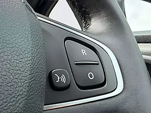 Used 2018 Renault Clio Iconic Black - Interior and Exterior details 18
