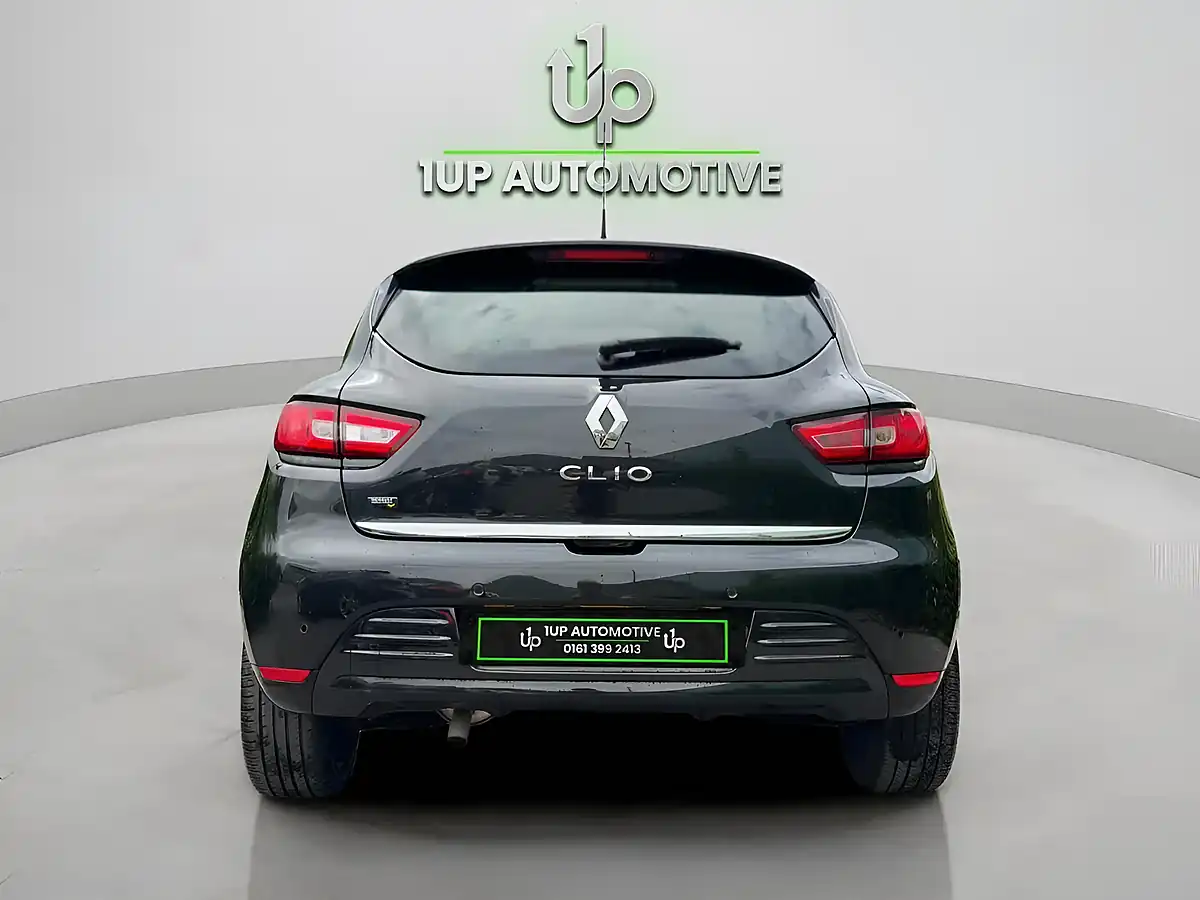 Used 2018 Renault Clio Iconic Black - Interior and Exterior details 3