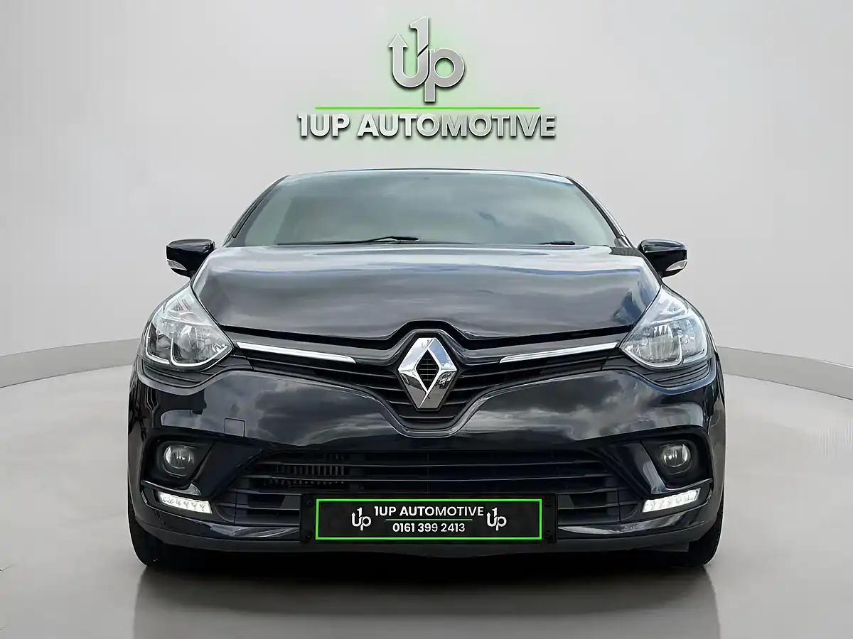 Used 2018 Renault Clio Iconic Black - Interior and Exterior details 6