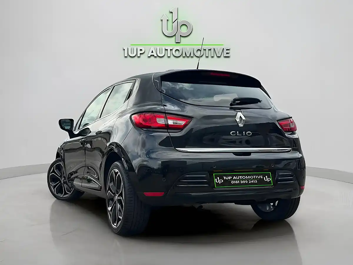 Used 2018 Renault Clio Iconic Black - Interior and Exterior details 7