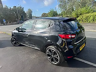 Used 2018 Renault Clio Iconic Black - Interior and Exterior details 2