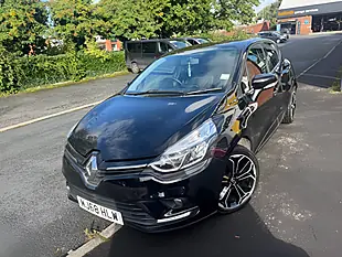 Used 2018 Renault Clio Iconic Black - Interior and Exterior details 3