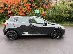 Used 2018 Renault Clio Iconic Black - Interior and Exterior details 9