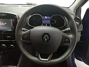 Used 2018 Renault Clio Iconic Blue - Interior and Exterior details 7