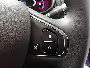 Used 2018 Renault Clio Iconic Blue - Interior and Exterior details 9