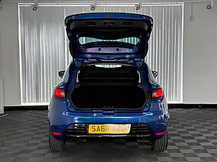 Used 2018 Renault Clio Iconic Blue - Interior and Exterior details 8