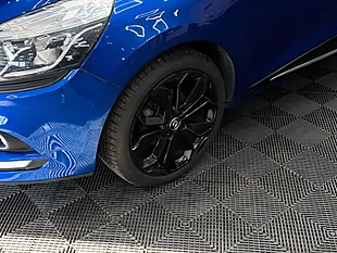 Used 2018 Renault Clio Iconic Blue - Interior and Exterior details 20