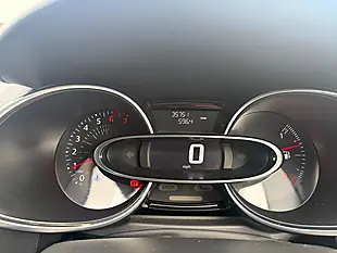 Used 2018 Renault Clio Iconic Blue - Interior and Exterior details 12